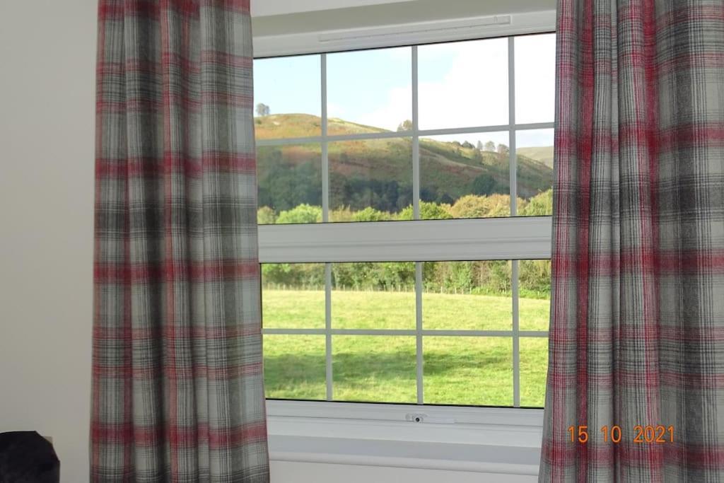 The Old Coach House Bed & Breakfast Llangollen Eksteriør bilde